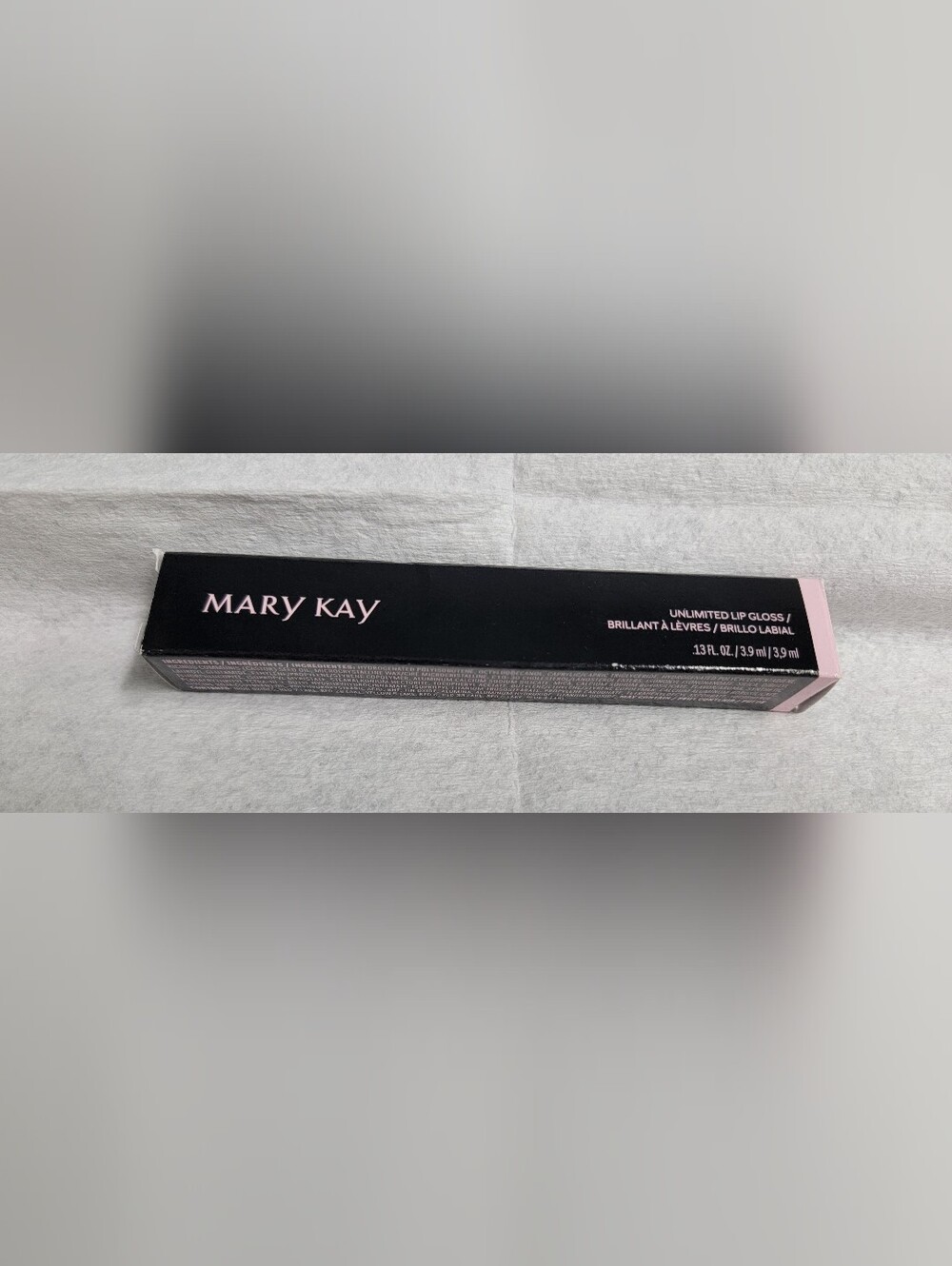 NIB-Mary Kay Unlimited Lip Gloss in the shade Tawny Nude